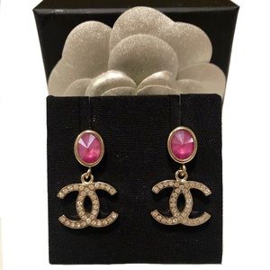 🚫SOLD🚫 2020 Chanel CC Drop Earrings Pink Stone